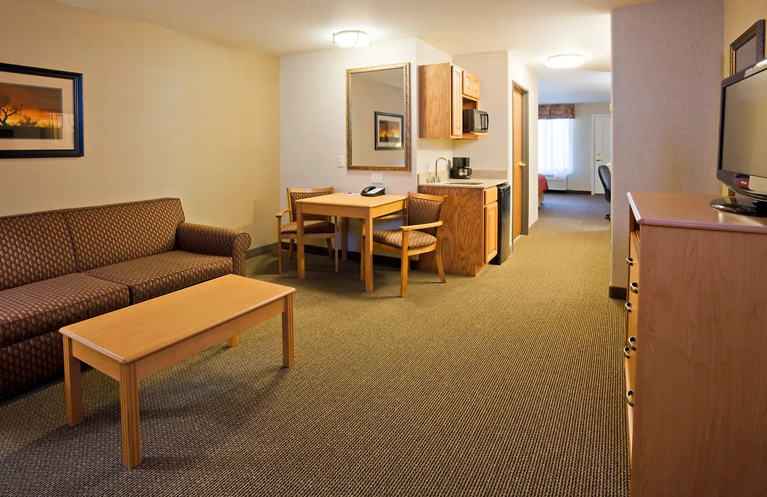 Holiday Inn Express & Suites Custer-Mt Rushmore-1